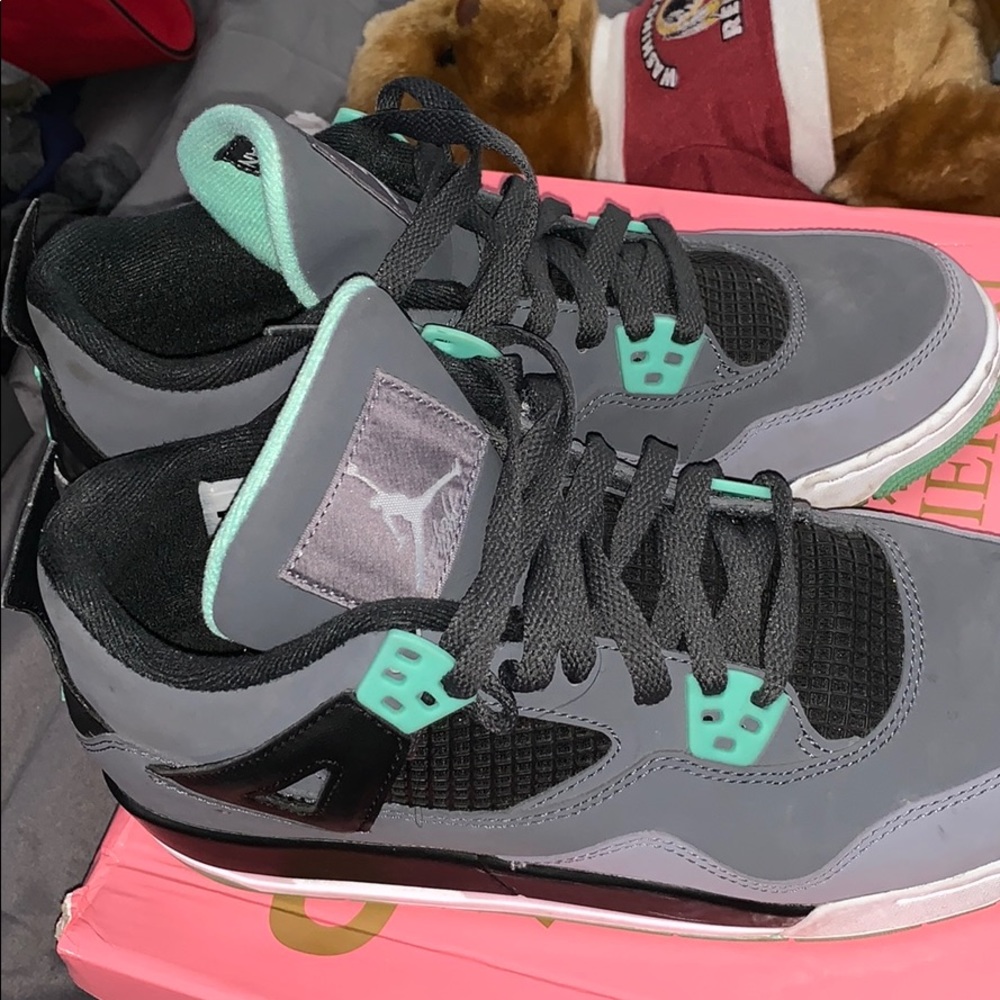 Retro 4 Jordan's